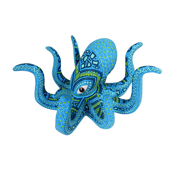 Anel Shunashi: Little Octopus Woodcarving