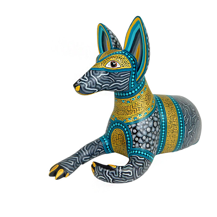 Anel Shunashi: Egyptian Dog Woodcarving