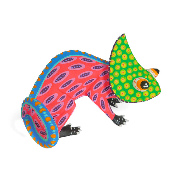 Armando Jimenez: Colorful Chameleon Woodcarving