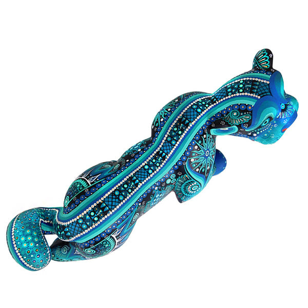 Cesar Melchor: Turquoise Jaguar Woodcarving