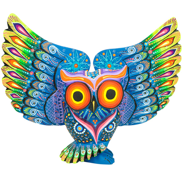 Cesar Melchor: Night Sky Owl Woodcarving