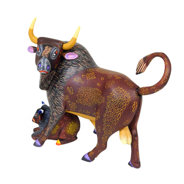 Eleazar Morales: Protective Bull & Calf Woodcarving