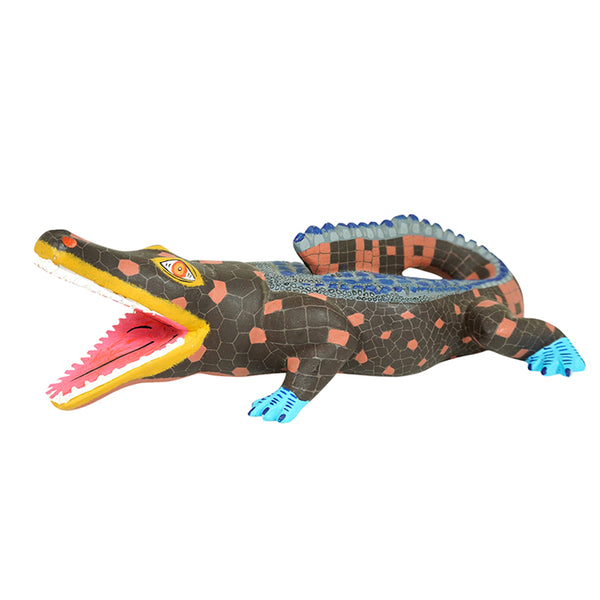 Eleazar Morales: Alligator Woodcarving