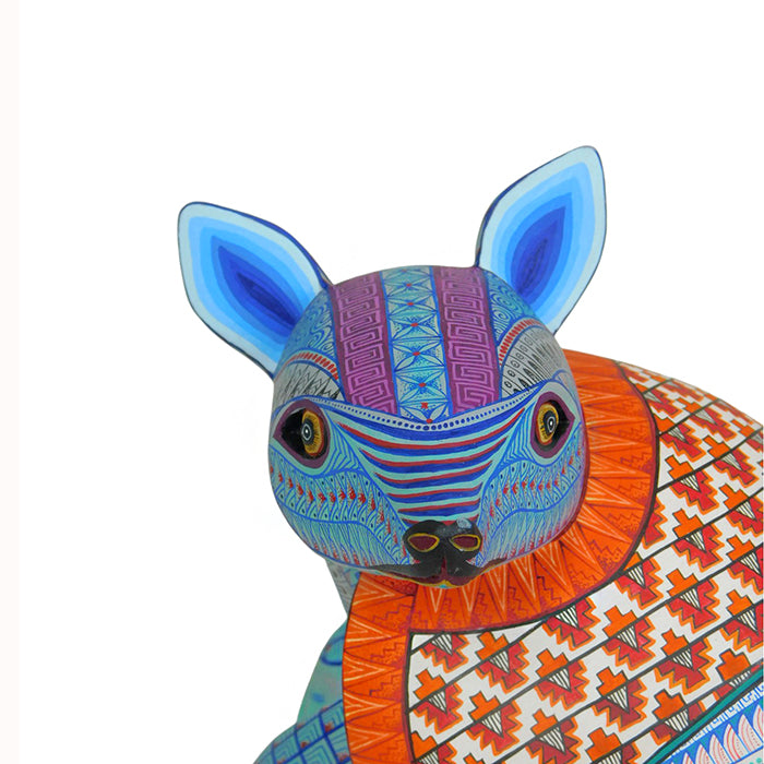 Isabel Fabian: Exquisite Armadillo Sculpture