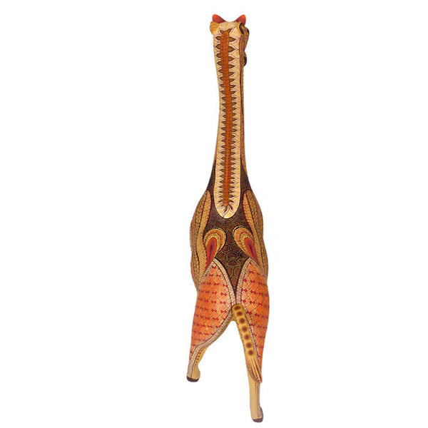 Isabel Fabian: Exquisite Giraffe Woodcarving