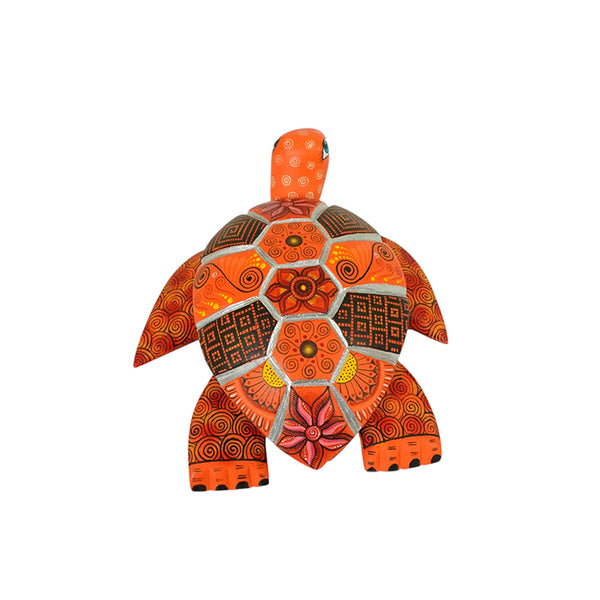 Isabel Fabian: Little Turtle Woodcarving