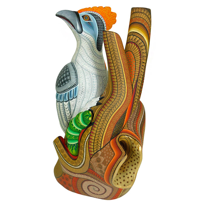 Isabel Fabian: Spectacular Woodpecker Sculpture