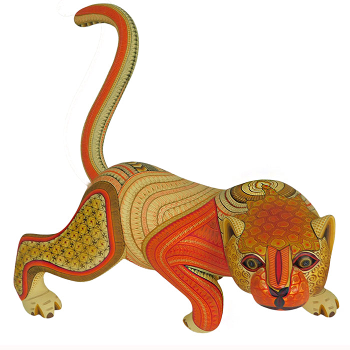 Isabel Fabian: Fine Art Puma Woodcarving