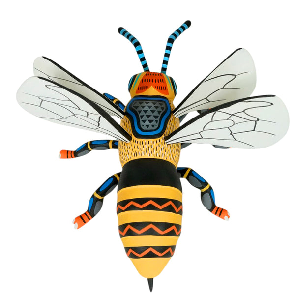 Luis Pablo: Fantastic Bee Woodcarving