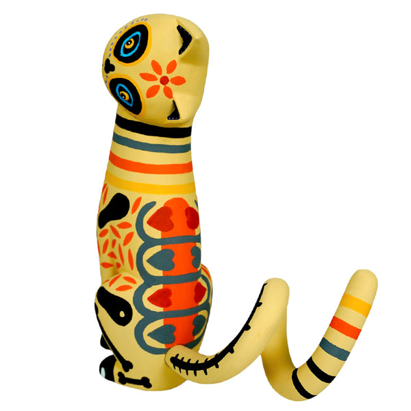 Luis Pablo: Mexican Hearts Cat Woodcarving