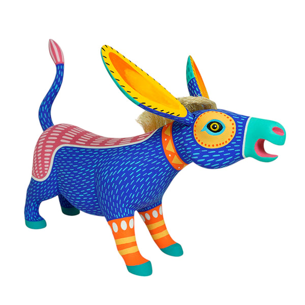 Luis Pablo: Donkey Woodcarving