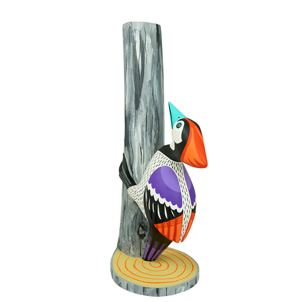 Luis Pablo: One Piece Woodpecker  Woodcarving