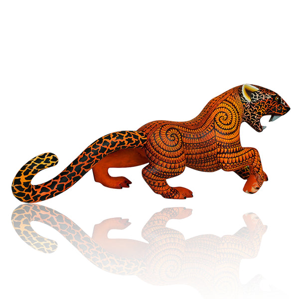 Saul Aragon: Fierce Leopard Woodcarving