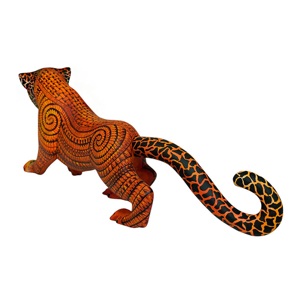 Saul Aragon: Fierce Leopard Woodcarving