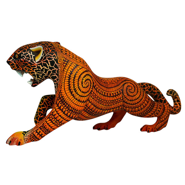 Saul Aragon: Fierce Leopard Woodcarving