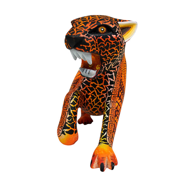 Saul Aragon: Fierce Leopard Woodcarving