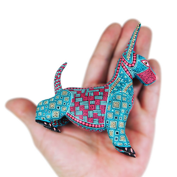 Anel Shunashi: Little Dog Alebrije