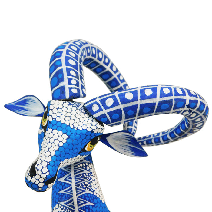 Tribus Mixes: Azure Gazelle Sculpture Alebrije